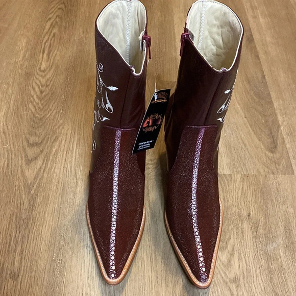 Indomables Women’s Leather Heeled Cowboy Boots size 7 stitched floral design - Picture 7 of 16